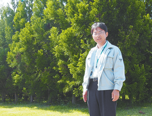 写真：森林総合研究所 林木育種センター 栗田学さん